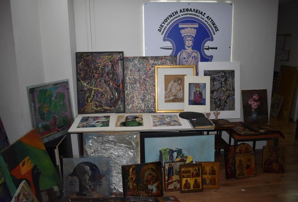 An illegal art ring selling fakes is busted by the police in Athens 